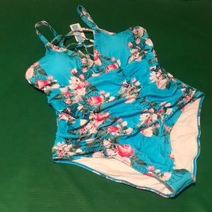 2X Cupshe nwt one piece